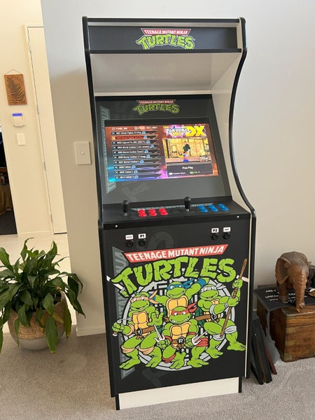 Arcade Machine with Teenage Mutant Ninja Turtle graphics Carousel 1