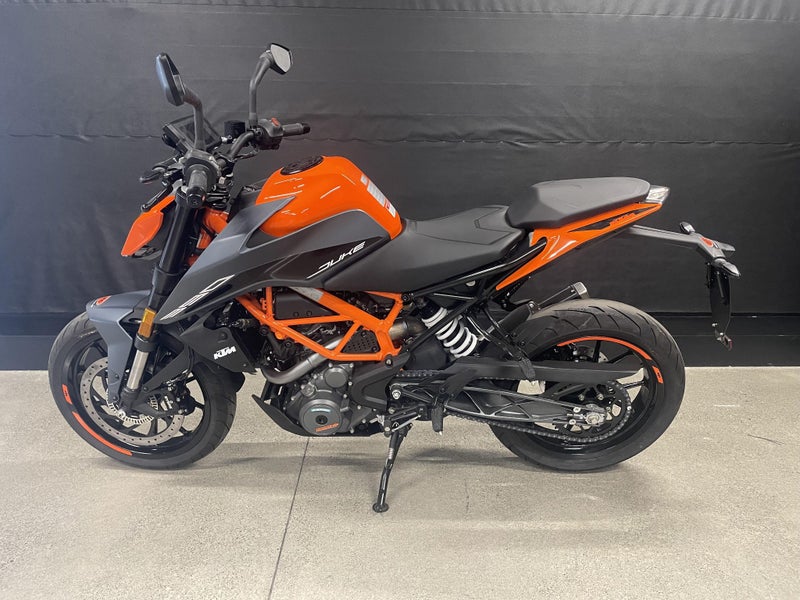 2023 KTM 390 Duke - SAVE $1950!62866857387651112