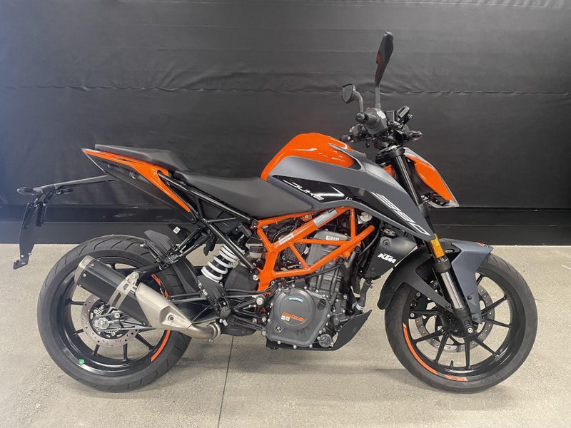 2023 KTM 390 Duke - SAVE $1950!62866857387651111
