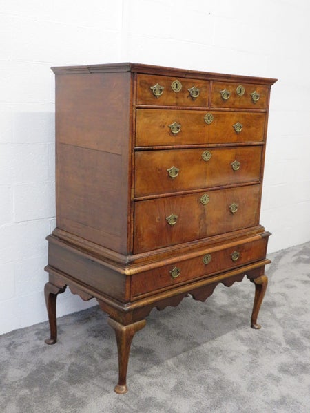 Early Chest Of Drawers On stand Carousel 2
