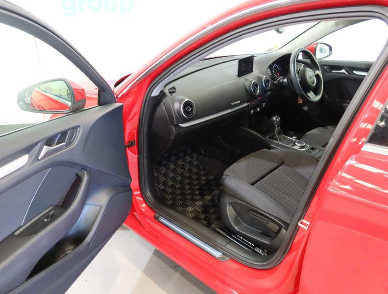 2013 Audi A3 1.8*TFSI*AWD*14,000 KM'S62864758394243113