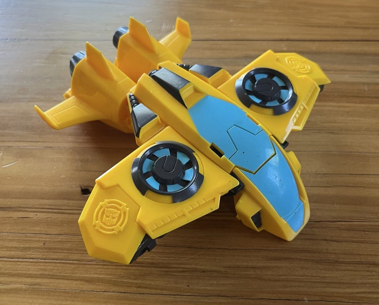 2017 Hasbro Transformers Rescue Bots Figure - Bumblebee Rescue Jet Rescan Carousel 1