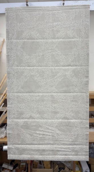 Roman Blind Carousel 1
