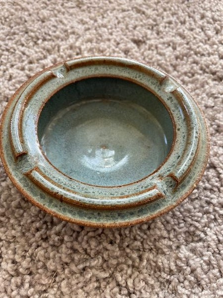 New Zealand Vintage Retro Blue Ceramic Ashtray Carousel 2