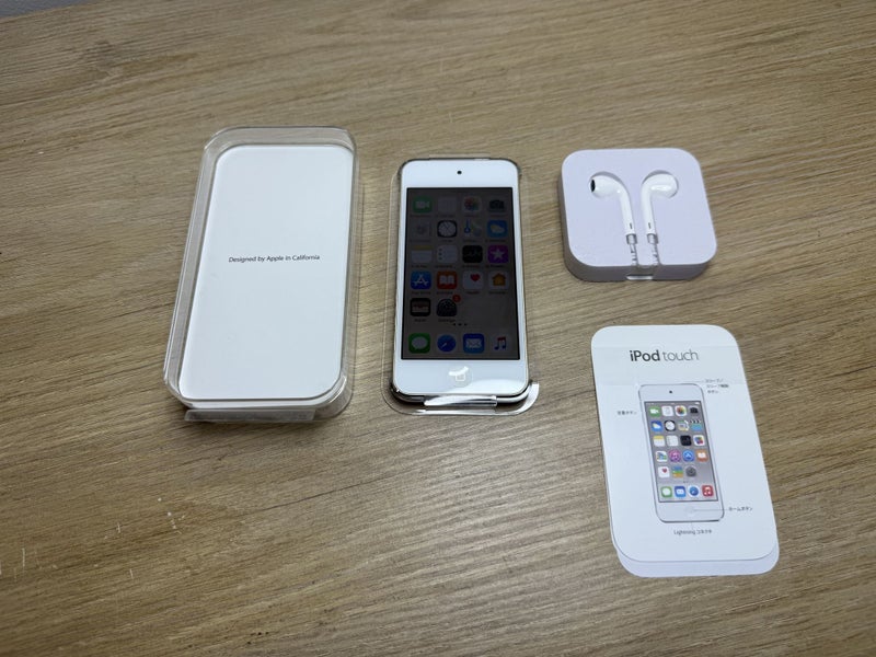 iPod touch 6th Gen 64gb Gold Carousel 1