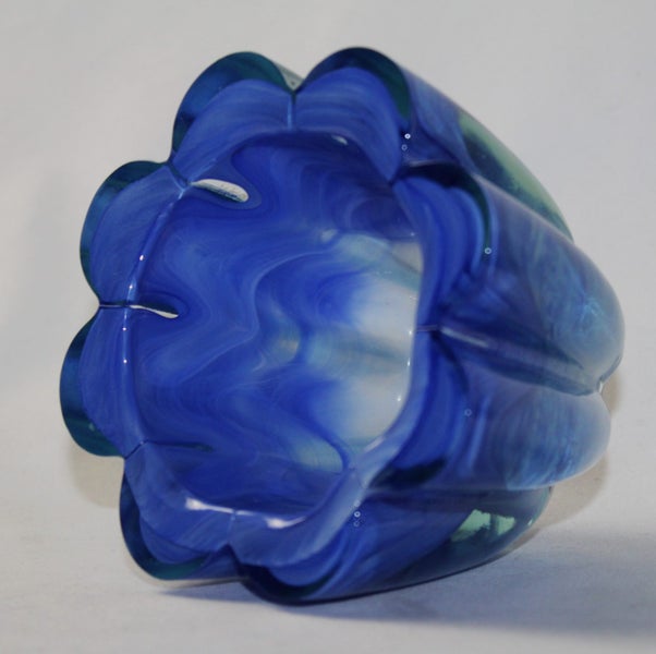 +++ SCANDINAVIAN -KOSTA BODA? ART GLASS VASE +++ Carousel 16