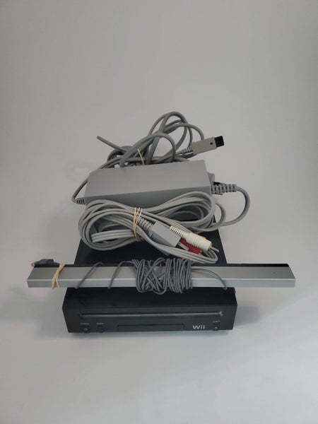 Nintendo Wii Console Black (Console & Cables Only) Carousel 3
