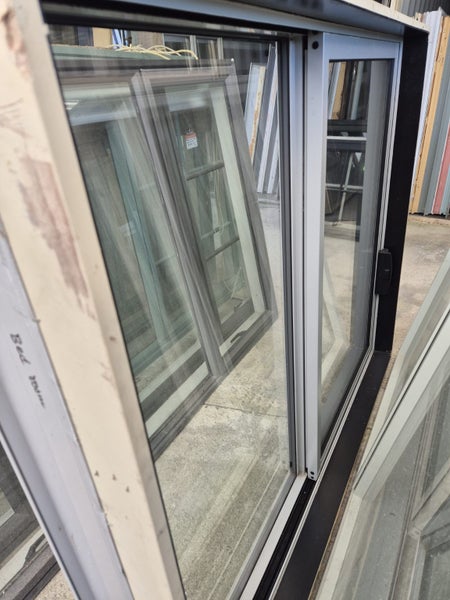 DOUBLE GLAZED SLIDING WINDOW 1245 H x 1510W Carousel 2