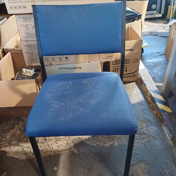 Blue office chair Carousel 1