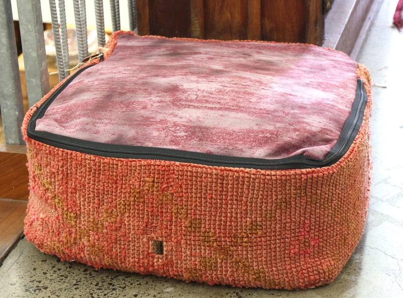 GENUINE ANTIQUE WOOLEN MOROCCAN RUG POUF 8 Carousel 6