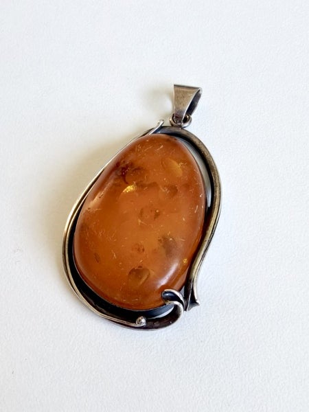 Vintage Large Baltic Amber Pendant Silver 925 Carousel 1