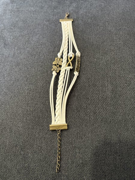 Love Leather and Metal Bracelet Carousel 4
