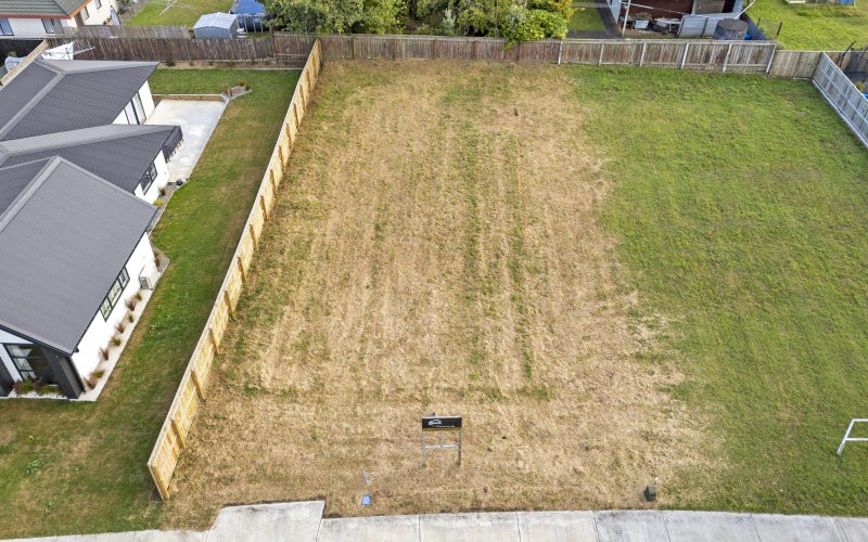 Image 3 of 6