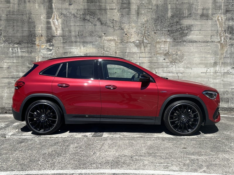 2024 Mercedes-Benz GLA 35 GLA35 AMG 4MATIC 2.0P62854324775425112