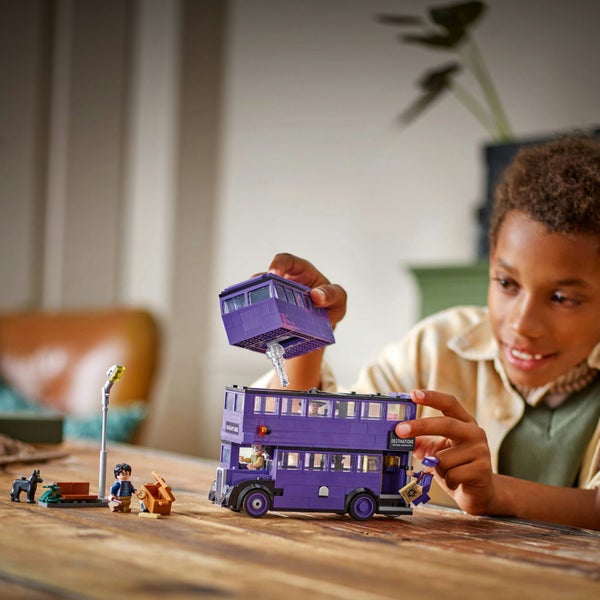 LEGO Harry Potter: Knight Bus Adventure - (76446) Carousel 2