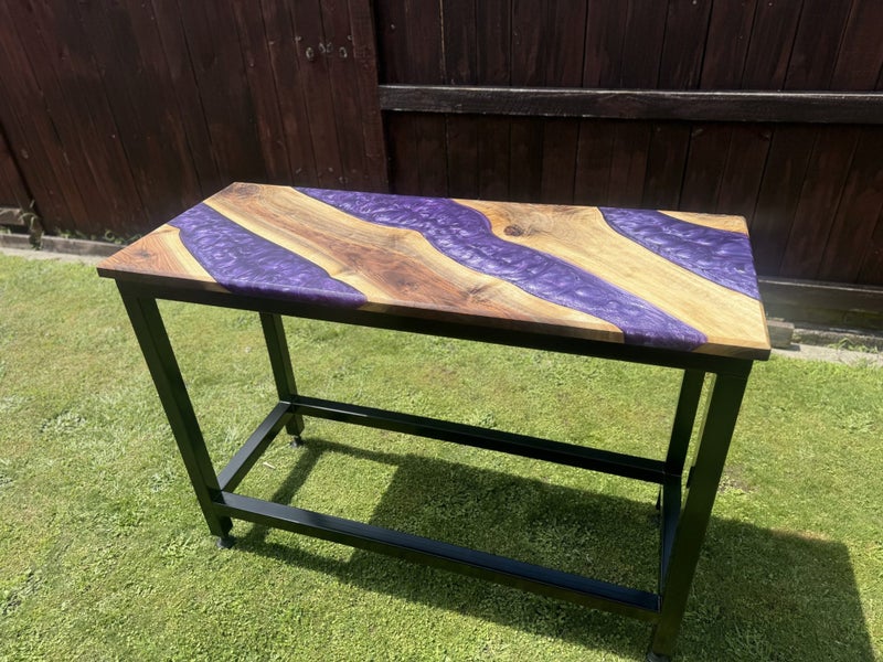 Black walnut and epoxy twin bar leaner Carousel 2