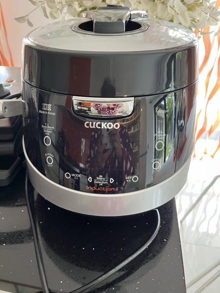Cuckoo rice and pressure cooker Carousel 1