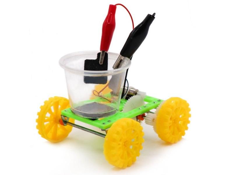 DIY Science Gizmo Physics Experiment Saltwater Power Car Kids Handmade Puzzle Carousel 1