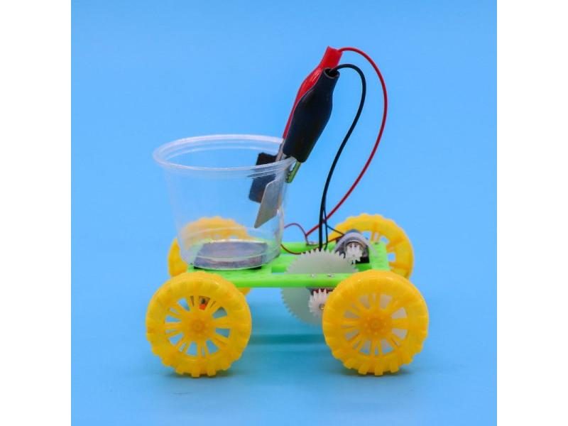 DIY Science Gizmo Physics Experiment Saltwater Power Car Kids Handmade Puzzle Carousel 2