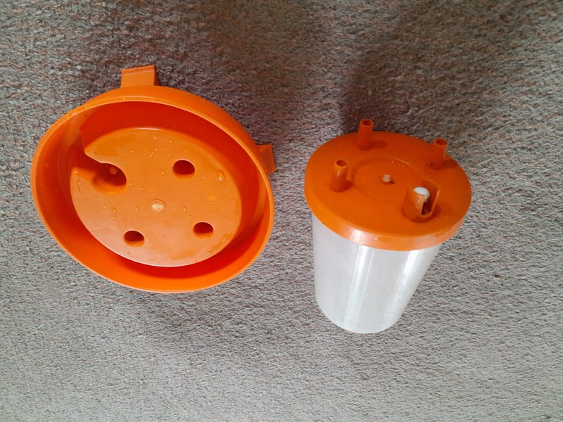 Chicken feeder Carousel 5