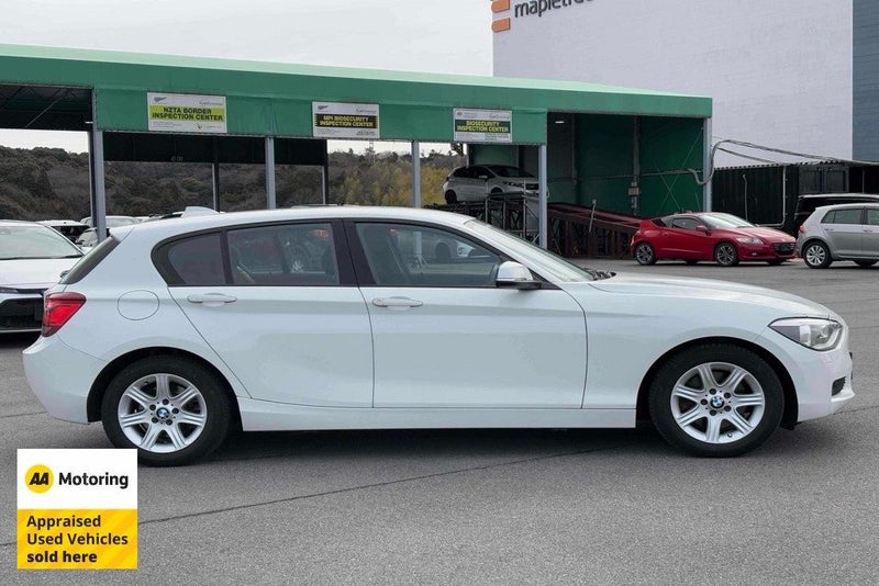 2014 BMW 116i Sports / Low 33kms62868836808449113