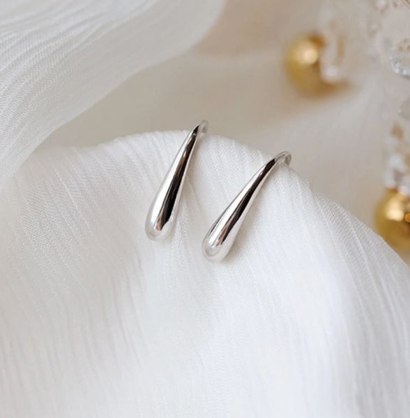 925 sterling Silver teardrop earrings "Bevina" (15mm) Carousel 2