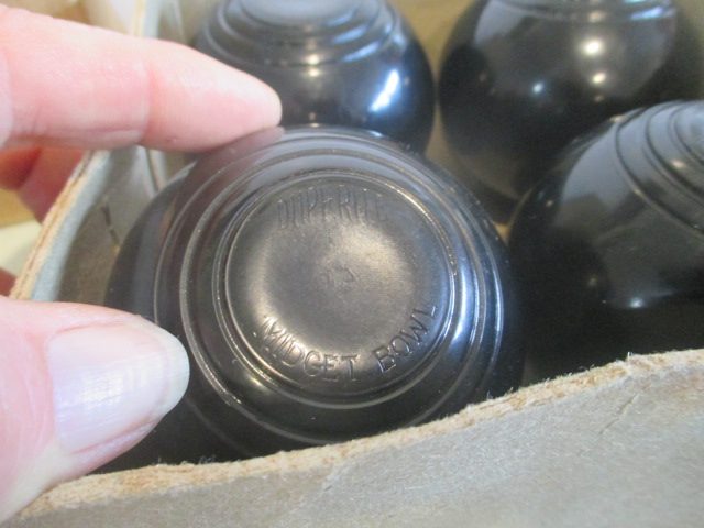 INDOOR BOWLS NZ MADE DUPERITE. ORIGINAL BOX Carousel 5