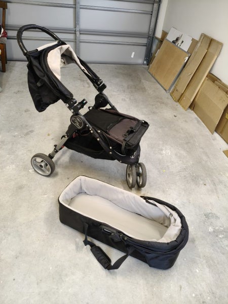 Used Baby Jogger Carousel 1