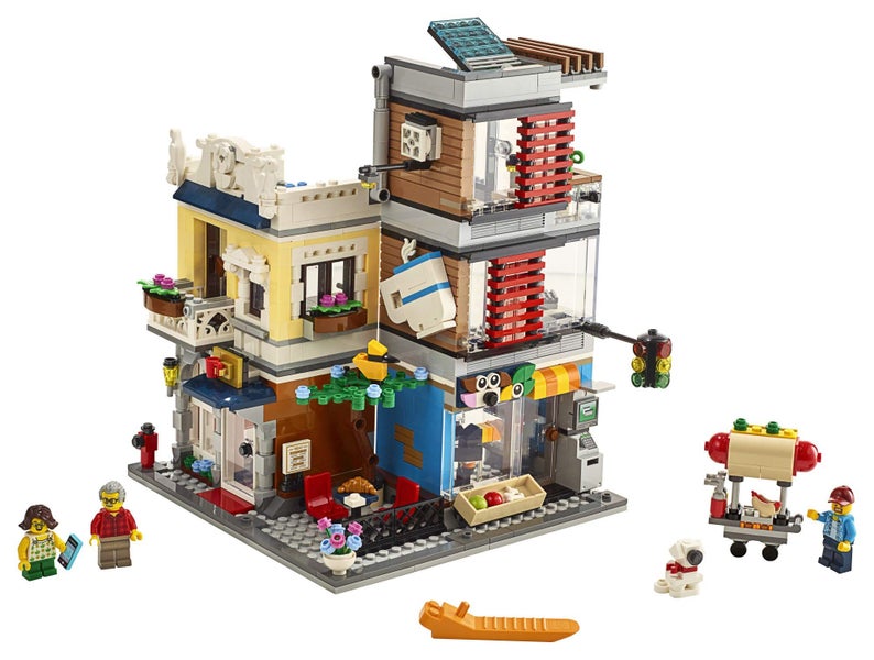 LEGO Creator 3 in 1 Townhouse Pet Shop & Caf?1097 Toy Store Building Set with Carousel 2