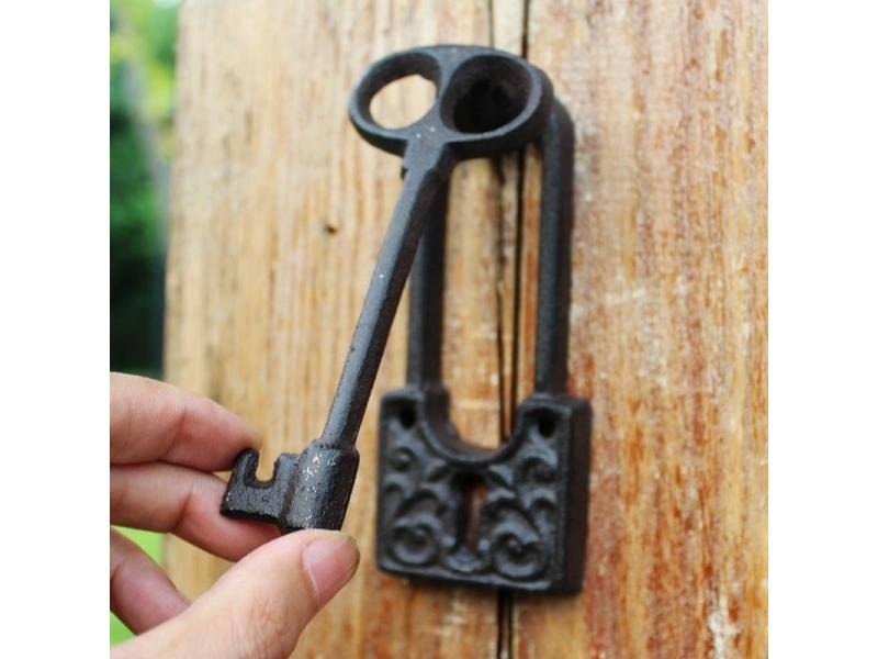 2 Pieces Cast Iron Door Knocker With Handle Doorknocker Key Design Door Latch Carousel 1