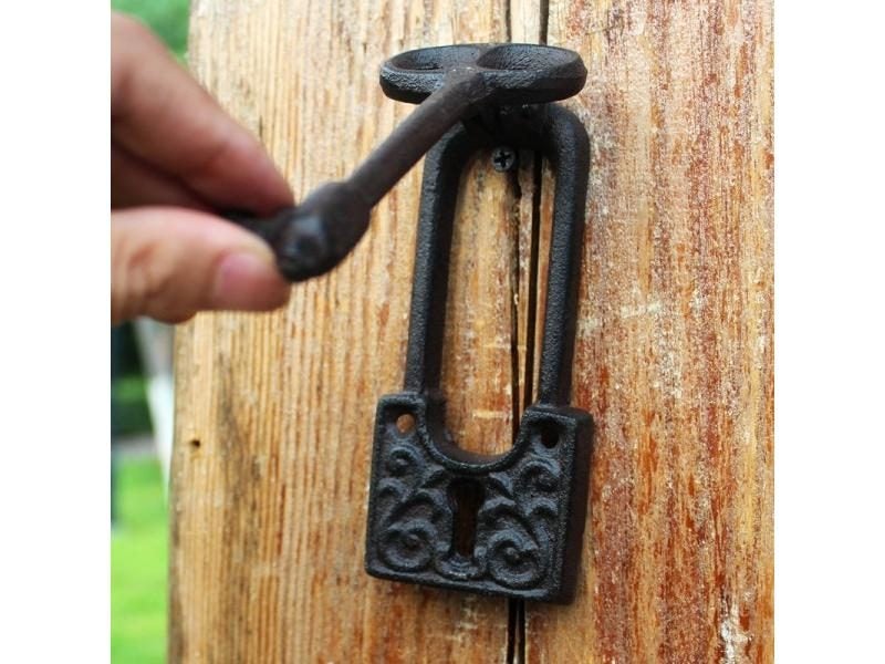 2 Pieces Cast Iron Door Knocker With Handle Doorknocker Key Design Door Latch Carousel 2