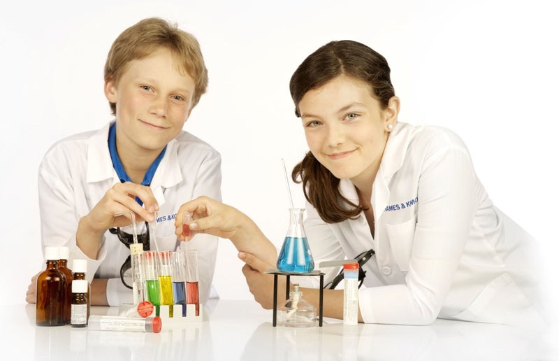 Thames & Kosmos Chem C3000 (V 2.0) Chemistry Set | Science Kit with 333 Experime Carousel 2