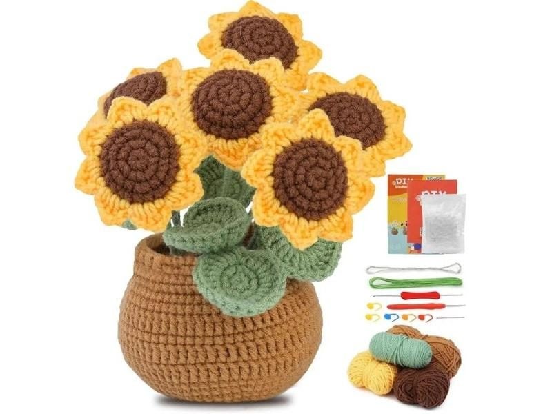 BUDDUR Crochet Knitting Kit With Cotton Yarn Thread And Instruction For Fabric Carousel 1