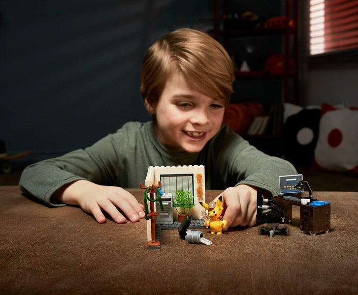 Mega Construx Pokemon Detective Pikachu Pikachu's Office Construction Set with C Carousel 2