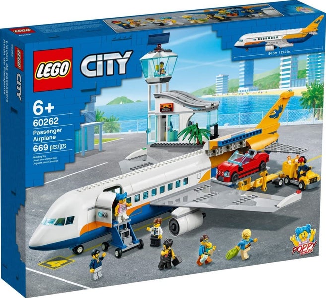 LEGO 60262 City Airport Passenger Airplane Carousel 1