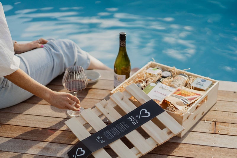 Platter & Picnic Gift Box Carousel 5