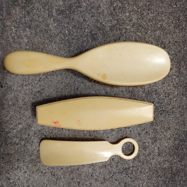 1910-50 Vintage Ivorine Hairbrush, Clothes Brush, Shoe Horn Carousel 1