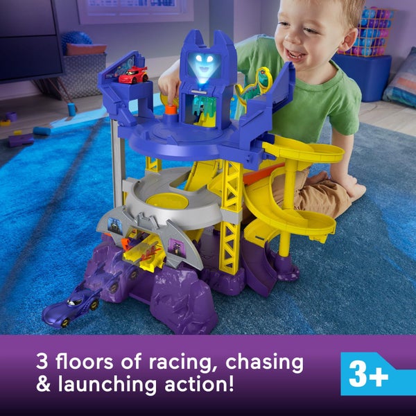 Fisher-Price DC Batwheels Toy Car Race Track Playset, Launch & Race Batcave with Carousel 3