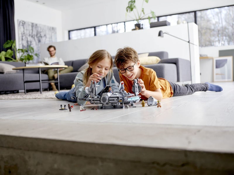 LEGO Star Wars Millennium Falcon 75257 Building Set - Starship Model with Finn, Carousel 2