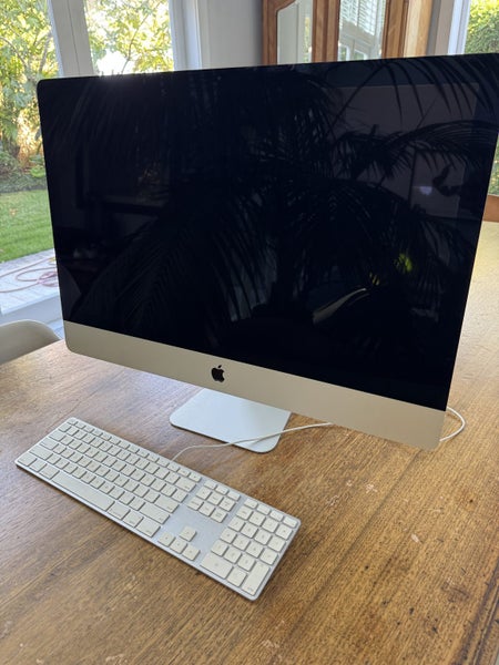 iMac 27 Intel Core i5 3.5GHz quad-core 1TB Carousel 1