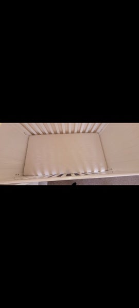 Grotime Legacy cot with Innature Organic Mattress Carousel 2
