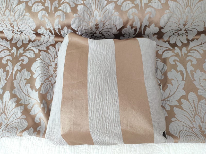 Rowe St Ives Provincial Blue Stripes 2.43 m length 150 mm width Carousel 2
