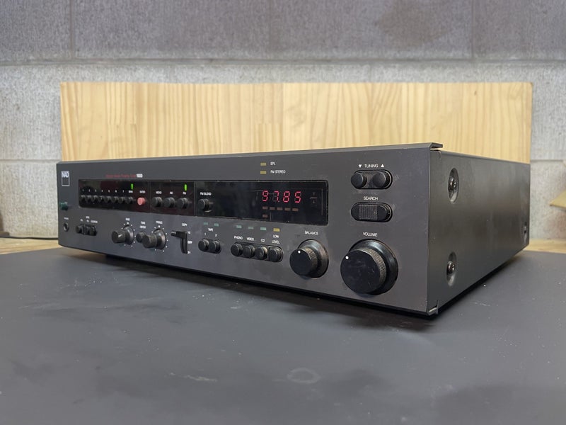 NAD 1600 Monitor Series Preamp Tuner with system remote Carousel 1