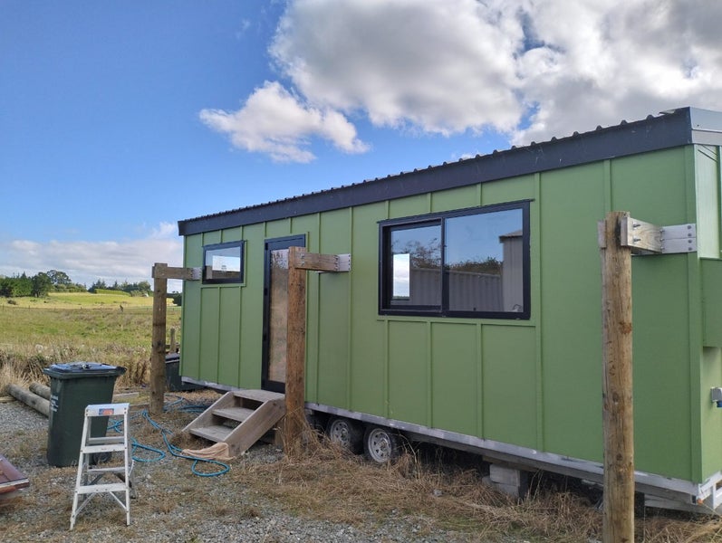 Tiny House! Carousel 2