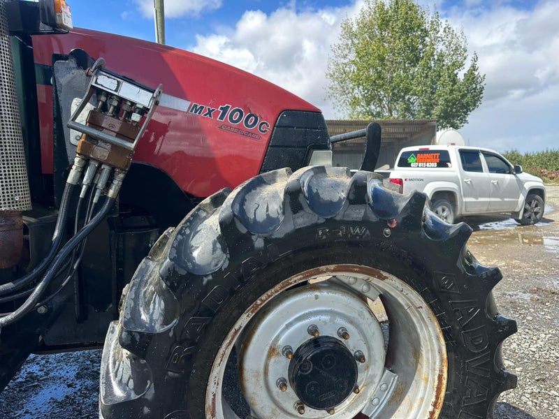 Case mx100 Tractor + 2021 Fence pro63003941568514114
