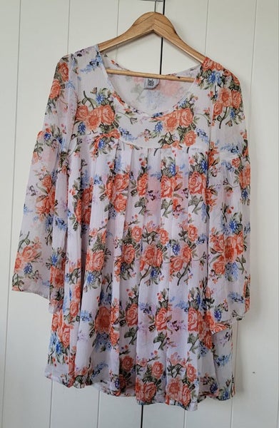 Floral dress Carousel 1