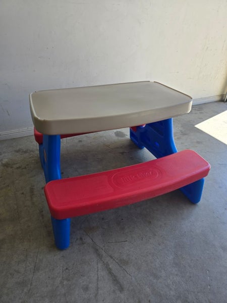 Little Tikes Picnic Table Carousel 2