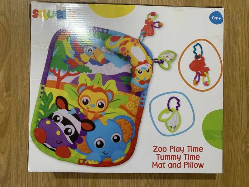 Squeek zoo theme baby mat and pillow Carousel 2