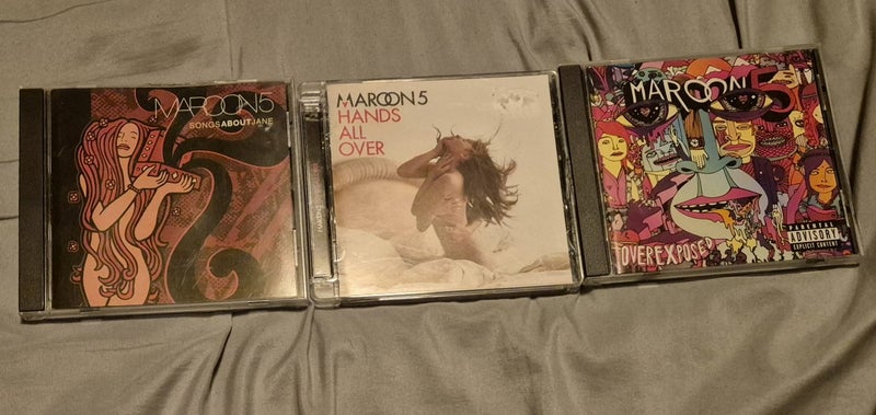 Maroon 5 CDs x3 Carousel 1