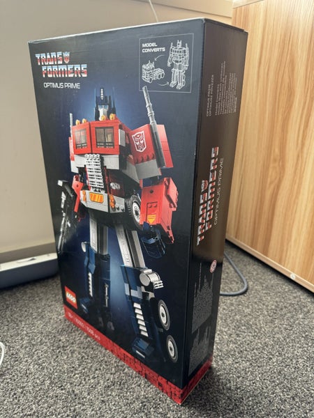 LEGO 10302 OPTIMUS PRIME TRANSFORMERS SET NEW Carousel 3